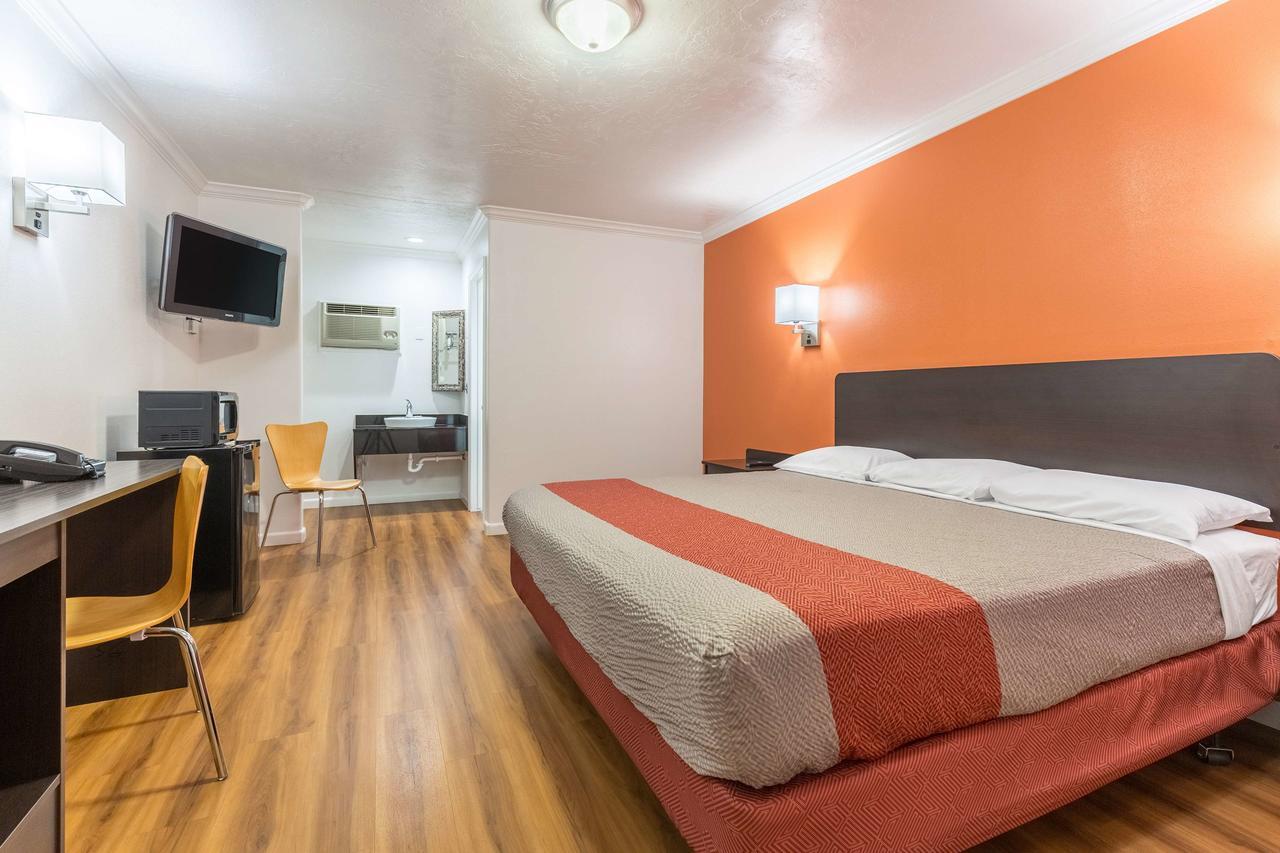 Motel 6 Tremonton, Utah Екстер'єр фото