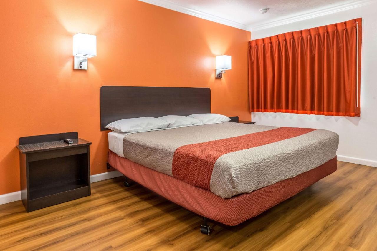 Motel 6 Tremonton, Utah Екстер'єр фото